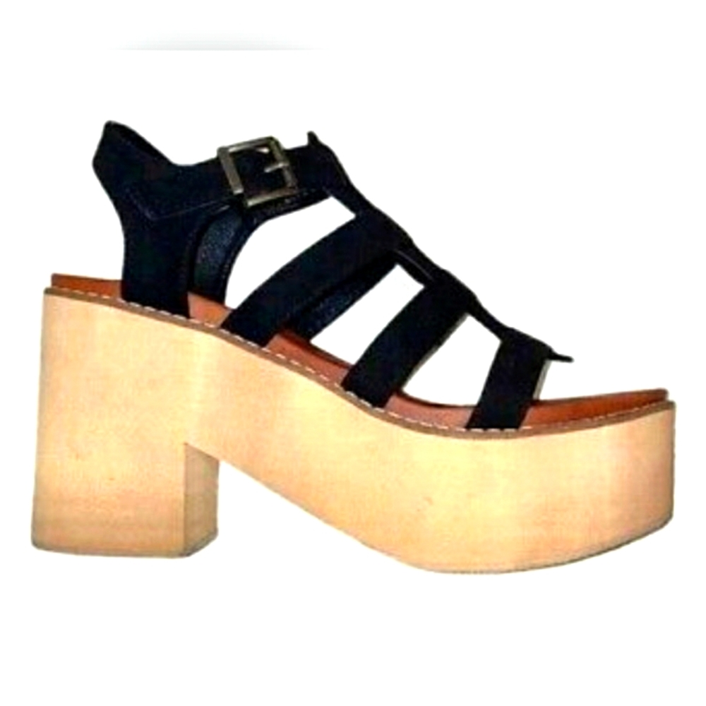 Mia Lorraine Platforms